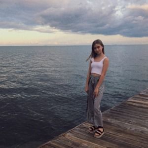 Meet your Posher, Sara